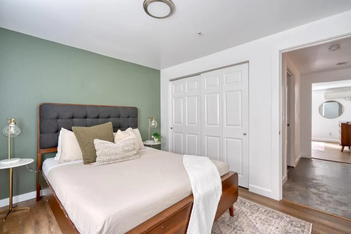 Stay Portland - Underground Mid-Century Hideaway In Laurelhurst