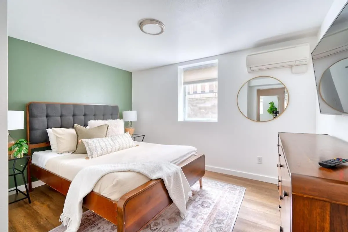 Stay Portland - Underground Mid-Century Hideaway In Laurelhurst 0*,